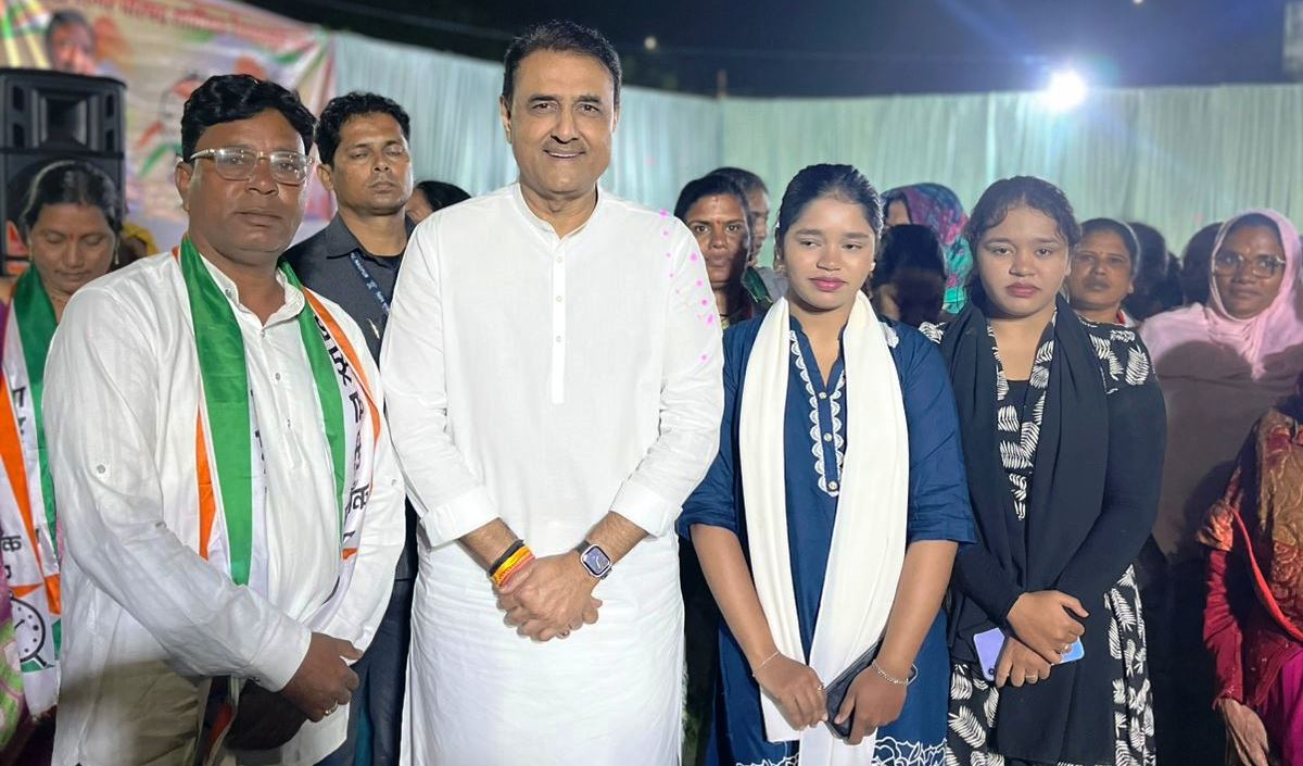 प्रभाग 4 ब में असलम करीम खान का जनसंपर्क तेज